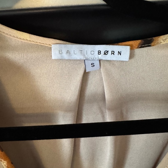 Baltic Born Lydia Floral Maxi Dress in Brown and Orange - Picture 5 of 5